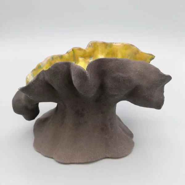 Clam Sculpture By Matt Jones