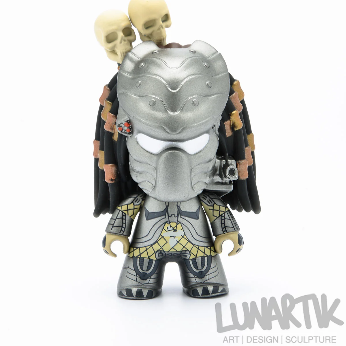 AVP Titans Figure by Matt Jones aka Lunartik