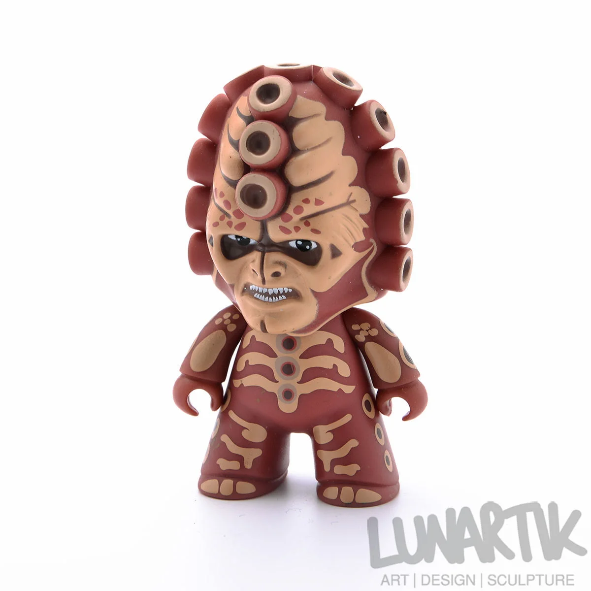 Doctor Who Titans Figure by Matt Jones aka Lunartik